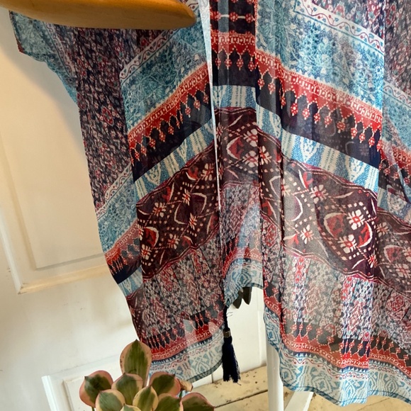 Kimono with pizazz! - Picture 6 of 7